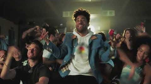 Marc E. Bassy - Plot Twist ft. Kyle