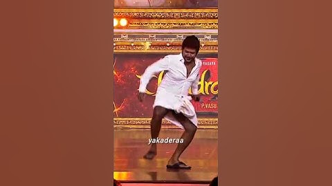 👑LAWRENCE 😱DESTROYS😱THE STAGE VIJAY, TRISHA & ALLU ARJUN  REACTION #Shorts #vijay #trisha #alluarjun