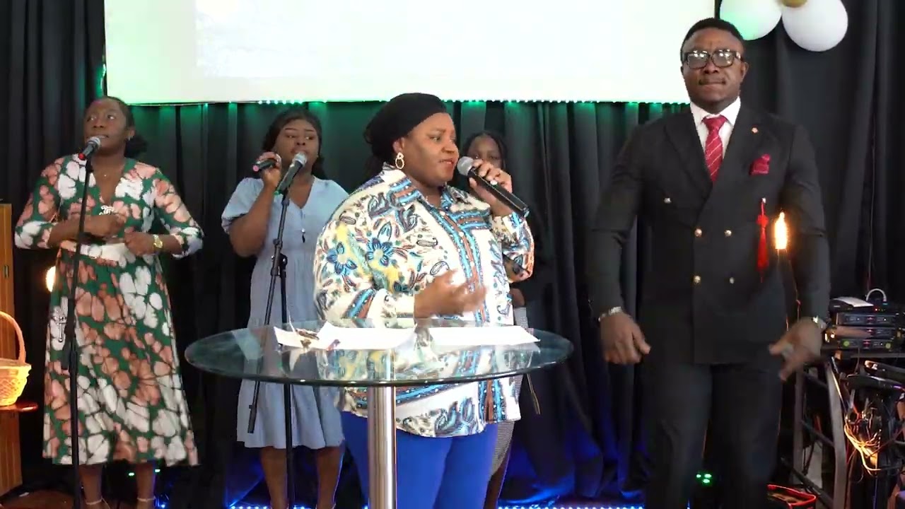 Bikutsi Medley Praise