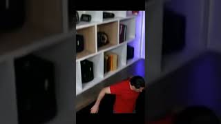 #фокснео #FOXNEOHORROR #Foxneo фокснео увидел видео про себя и прыгнул в космос
