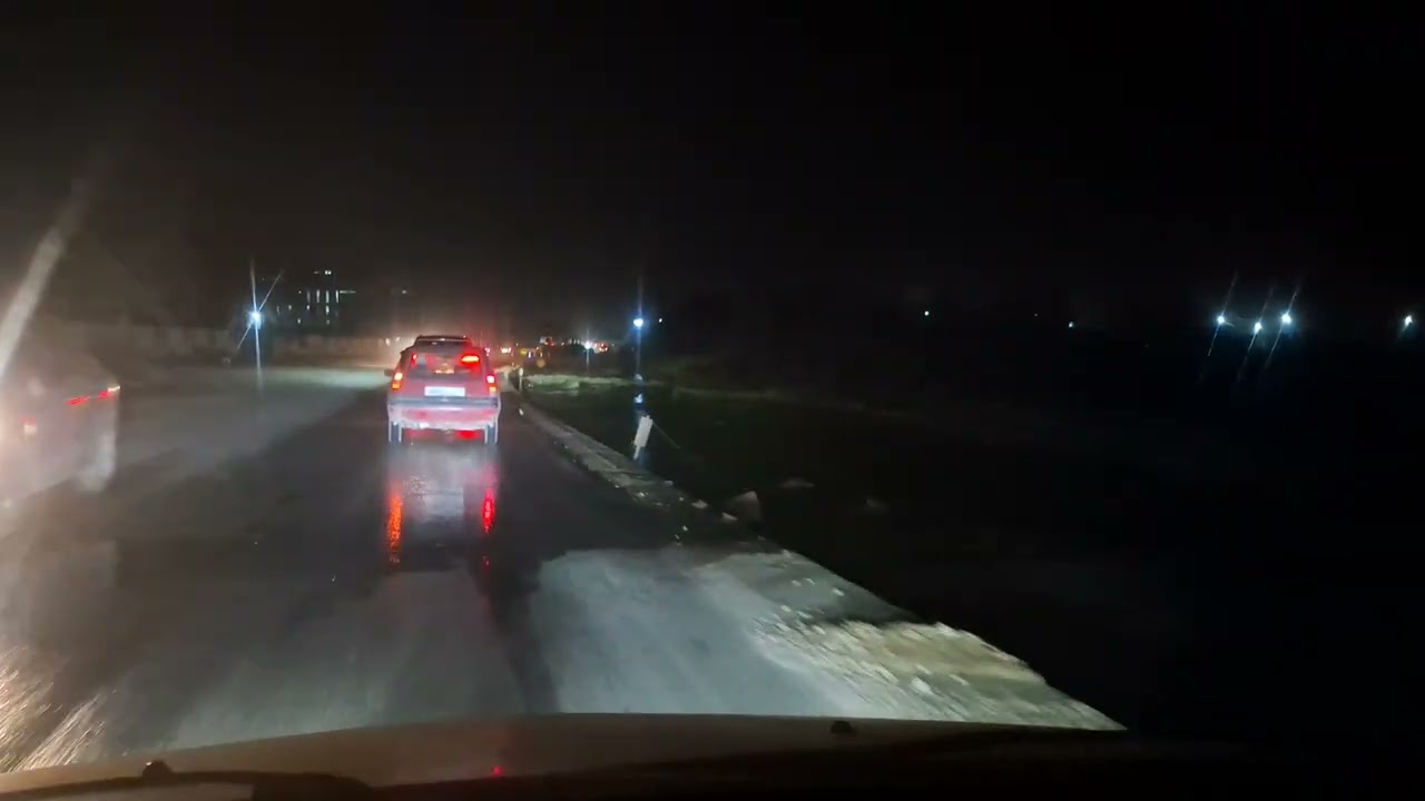 الأشغال تعود بقوة وبأسرع من قبل بعد الأمطار الأخيرة قرب مطاحن الصخيرات 