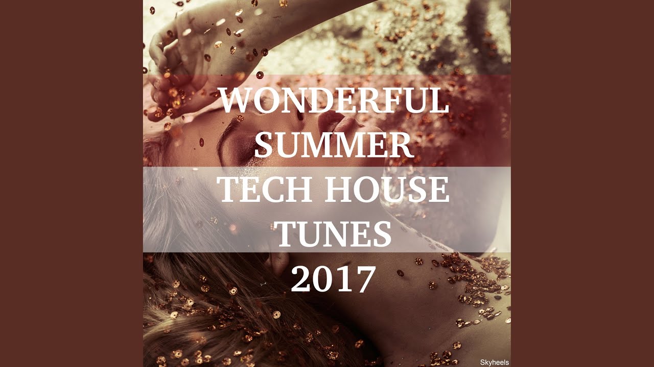 Смотреть «Scroll» на YouTube Смотреть «Scroll» на YouTube