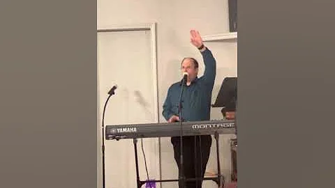 Nathaniel Gibson singing