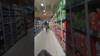 Tussi In Lack Beim Einkauf 6