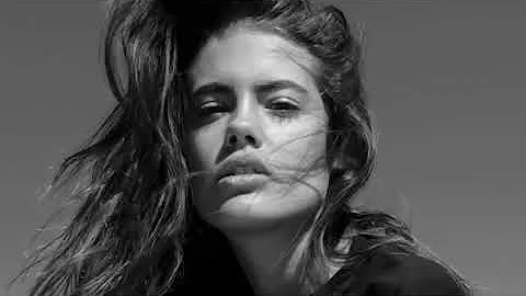 Feeling Good Mix - YA NINA, Zubi, Carla Morrison, ...