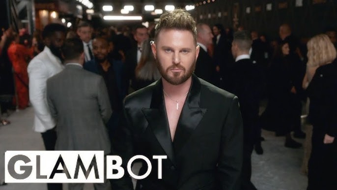 Bobby Berk Glambot 75th Emmys 2023 E News