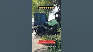 Mobil Mirip Beda Nasib,Merenung Kisah Tak Kuasa 😭 Truck Mobil Terbakar #shorts #shortsviral #crash