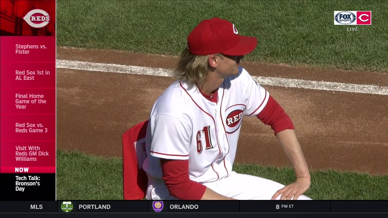 Reds honor their future Hall of Famer Bronson Arroyo 