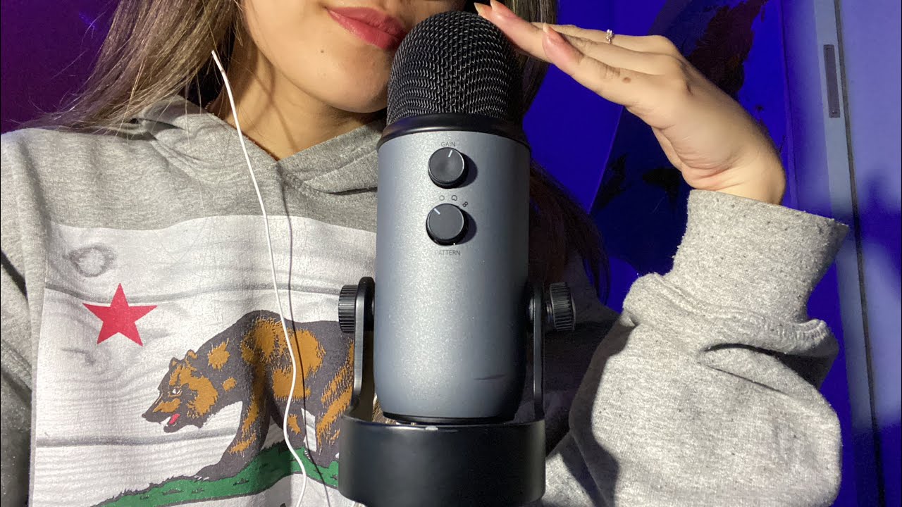 ASMR - Spanish Trigger Words Ear to Ear