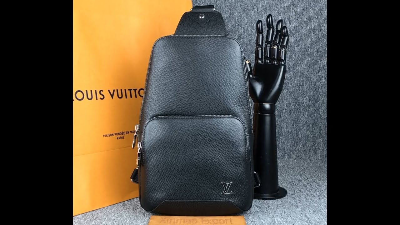 Louis Vuitton Avenue Slingbag NM Black Taiga