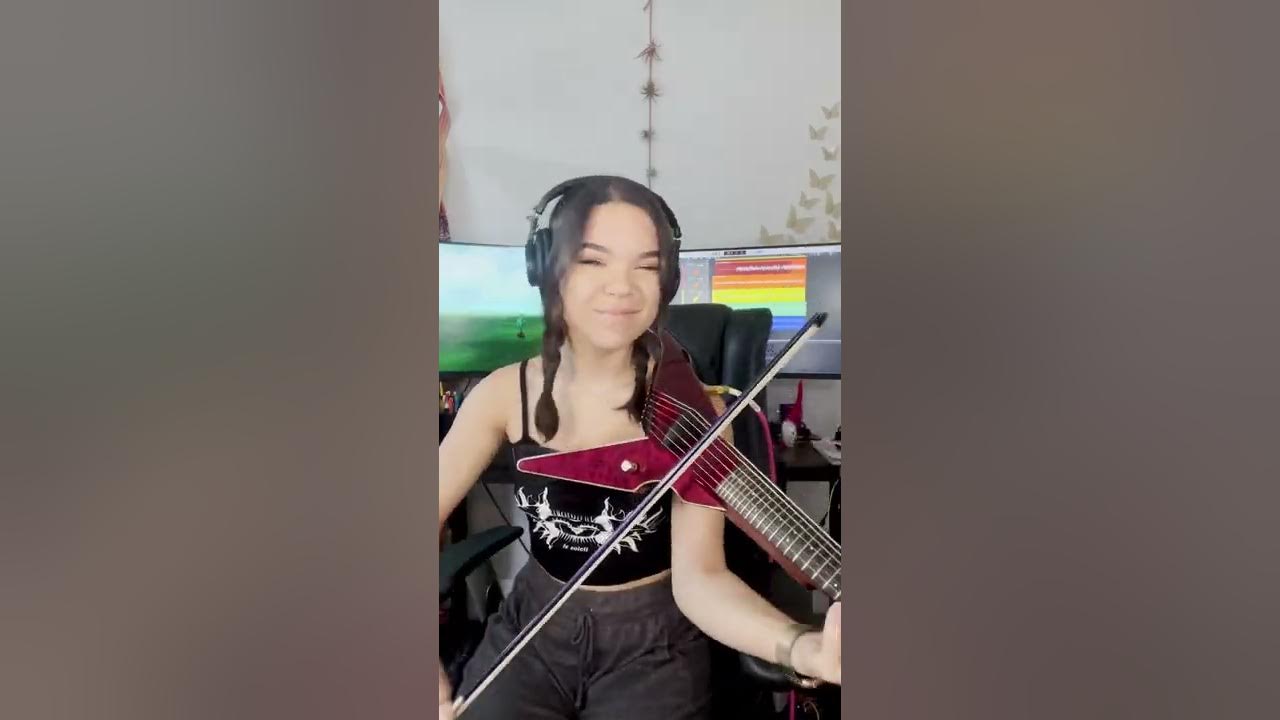 Playing Hatsune Miku (Ievan Polkka) on electric violin Playing Hatsune Miku (Ievan Polkka) on electric violin
