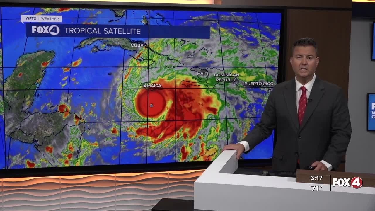 Scattered showers and storms possible this afternoon - YouTube