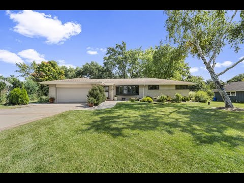 4560 N 161st Street, Brookfield, WI home video tour