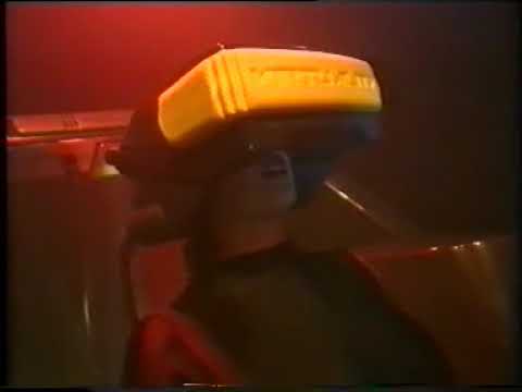 Virtuality VR LBE VR Game Promotional Video (1990s).