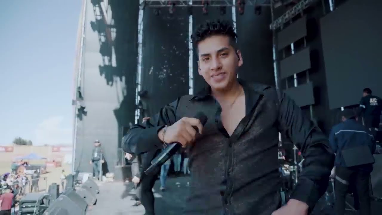 (CLIP) Para que Sufrir - Agrupación Los Capos / Chicha Fest