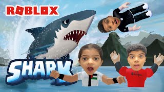 الهروب من القرش المفترس 🦈 حطم السفينة وأكلنا Roblox