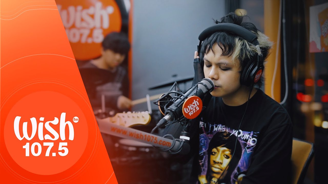 Zild performs "Medisina" LIVE on Wish 107.5 Bus