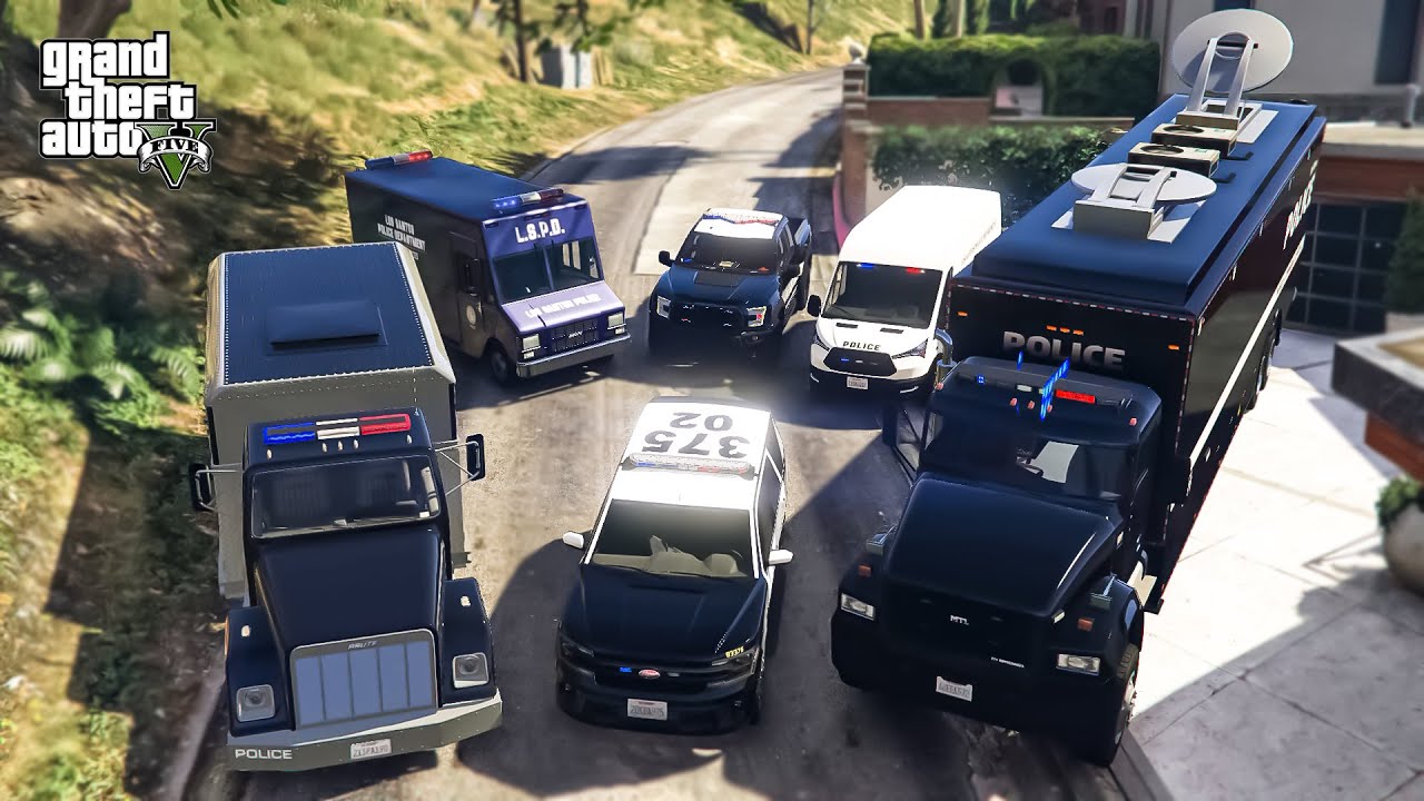GTA V - Franklin Stealing Heavy POLICE Department Vehicles in GTA V! | (GTA V roleplay)