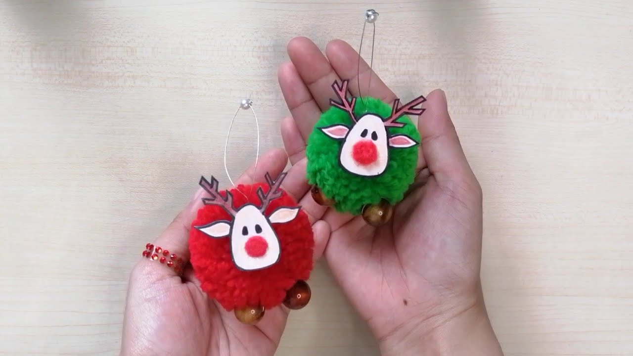 DIY Easy Christmas Tree Ornament using Wool | Yarn Craft Idea - YouTube