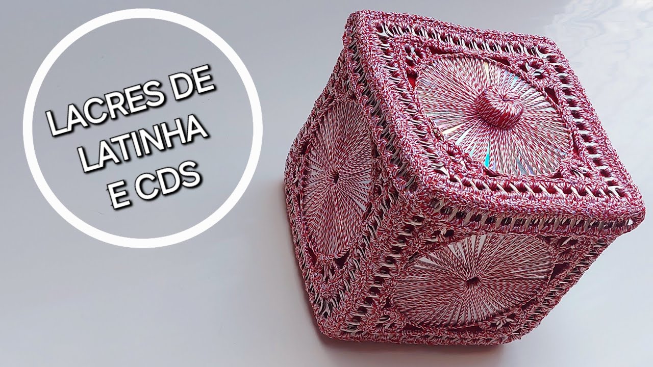 CAIXINHA COM CDS E LACRES DE LATINHA