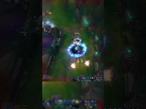 CLUTCH LISSANDRA MOMENT