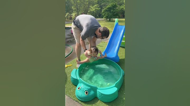 🤣🤣 #funny #funnyvideos #youtubeshorts #veryfunny #baby#water #fyp