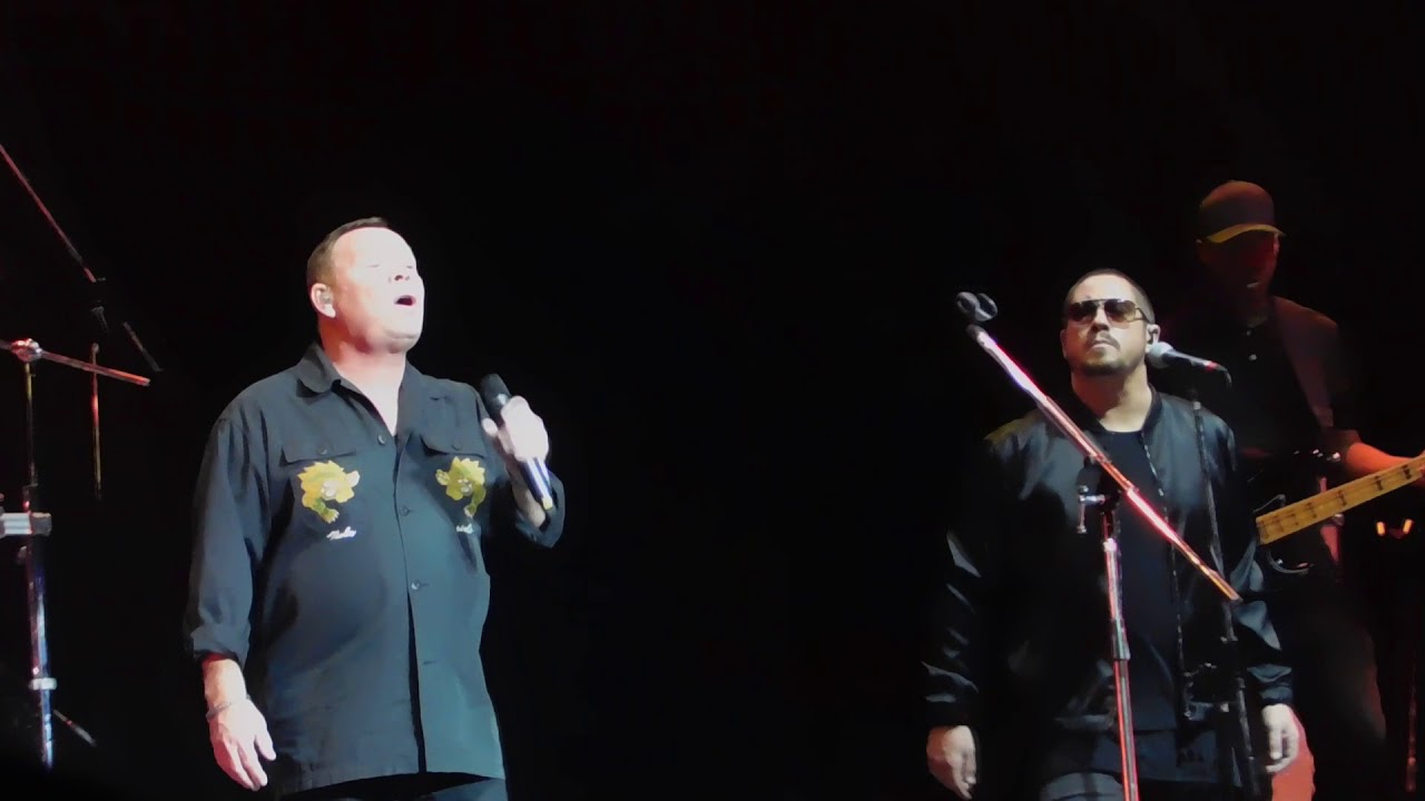 UB40 feat Ali Campbell, Astro & Mickey Virtue Homely girl Luna Park YouTube UB40 feat Ali Campbell, Astro & Mickey Virtue Homely girl Luna Park YouTube