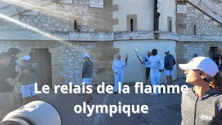 Flamme olympique à Marseille : Basile Boli lance le relais à NotreDame de la Garde