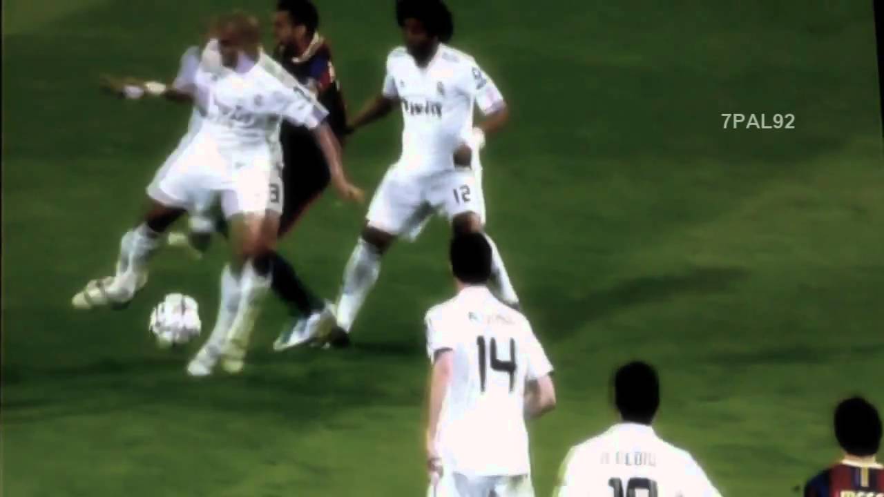 Busquets entrada Xabi Alonso Pepe Red Card Barcelona YouTube