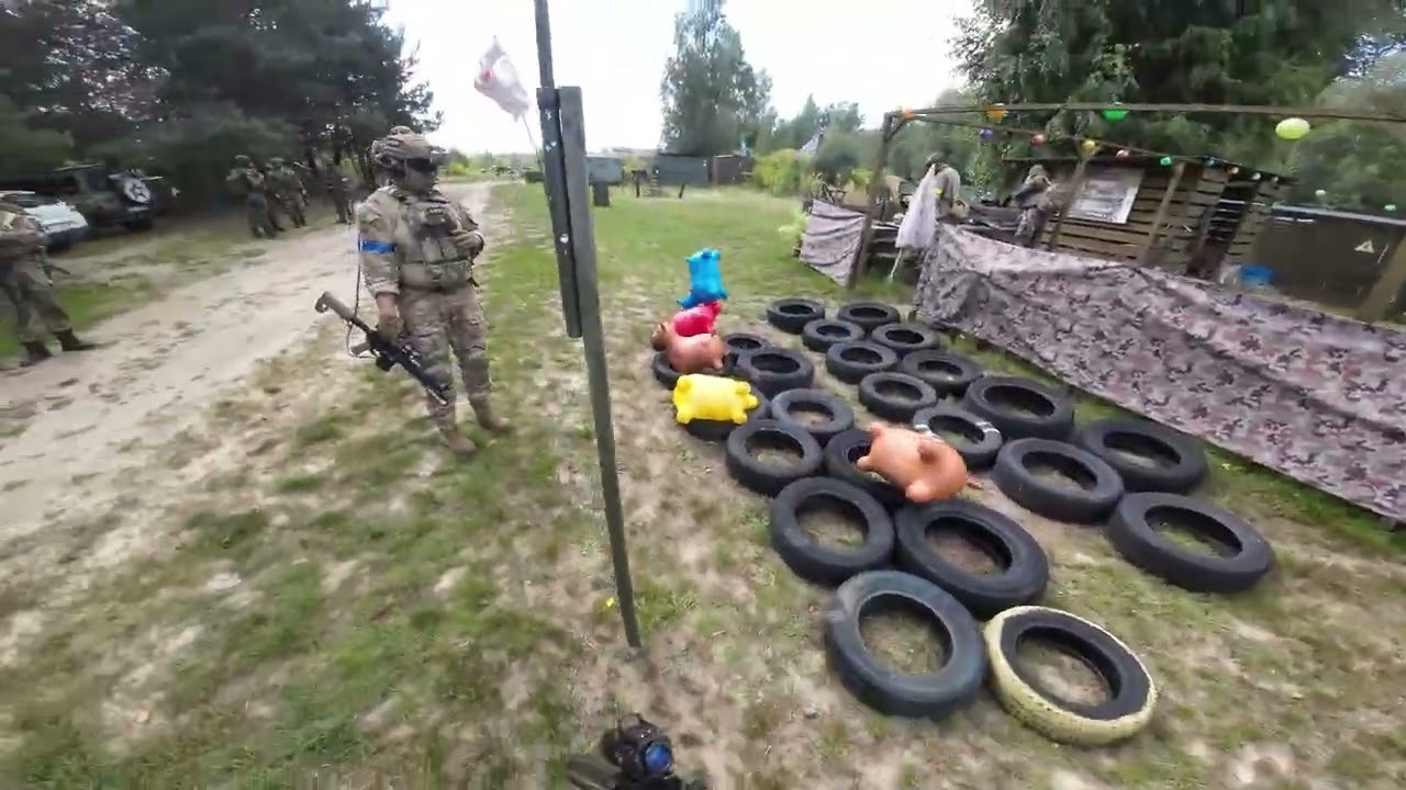 SOWA Team leśne chodzenie.