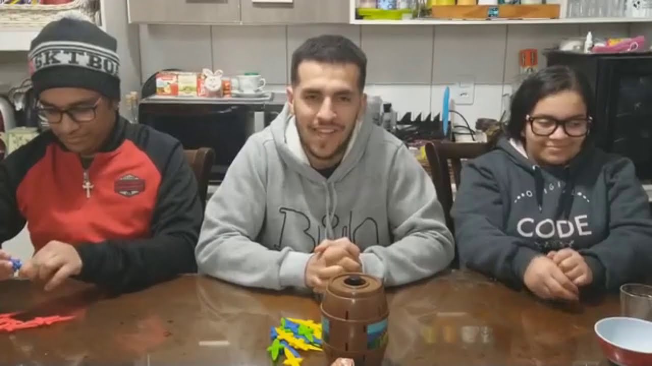 #2 - GAME: Ovo cru com meus IRMÃOS !! - YouTube