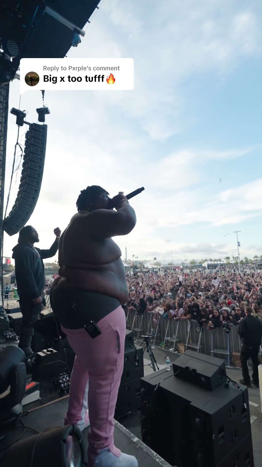 THE BEST CROWD ?