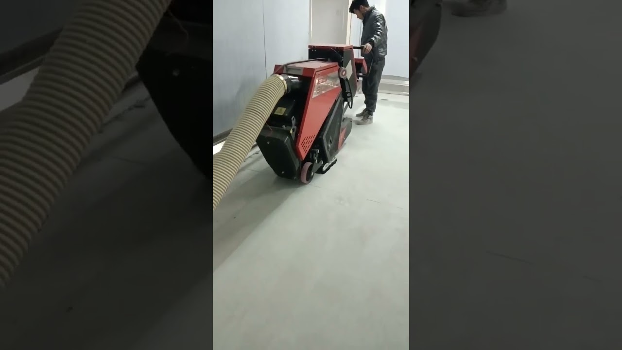 CB1-10E. Operate in any direction with one hand. 