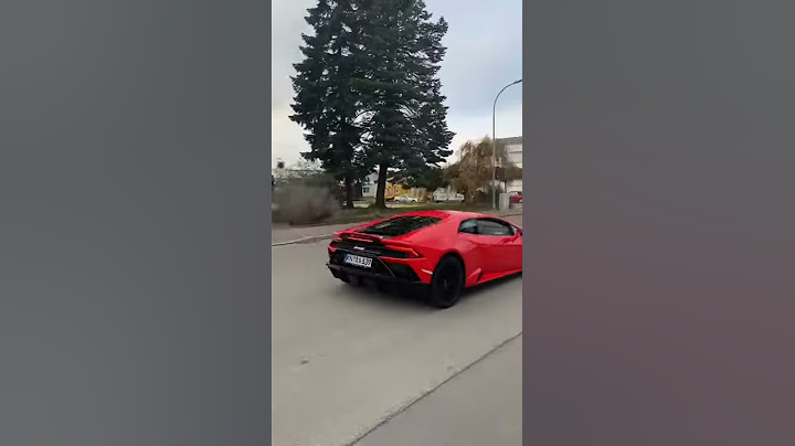 LAMBO HURACAN EVO SOUND FROM OUTSIDE