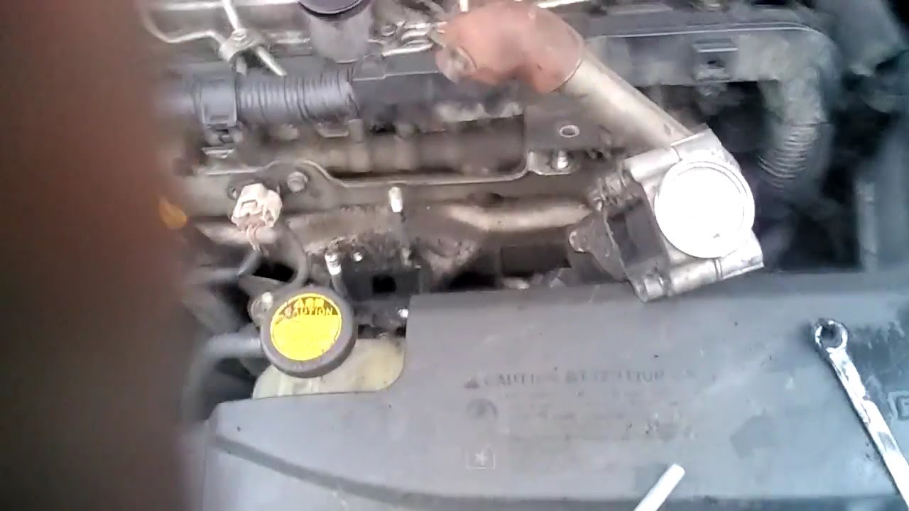 Toyota Avensis D4D 2.2 Diesel EGR Remove,cleaning - YouTube