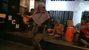 live Beler "gelang alit" kendang Banyuwangi dan akustik cover mbak DIANA