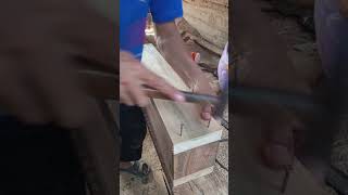 memaku bahan luster #bengkelkayu #woodworking #diy #tipspraktis #wood #satisfying #woodscraft #tools