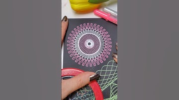 Spirograph Art Creates Truly Stunning Overlapping Patterns