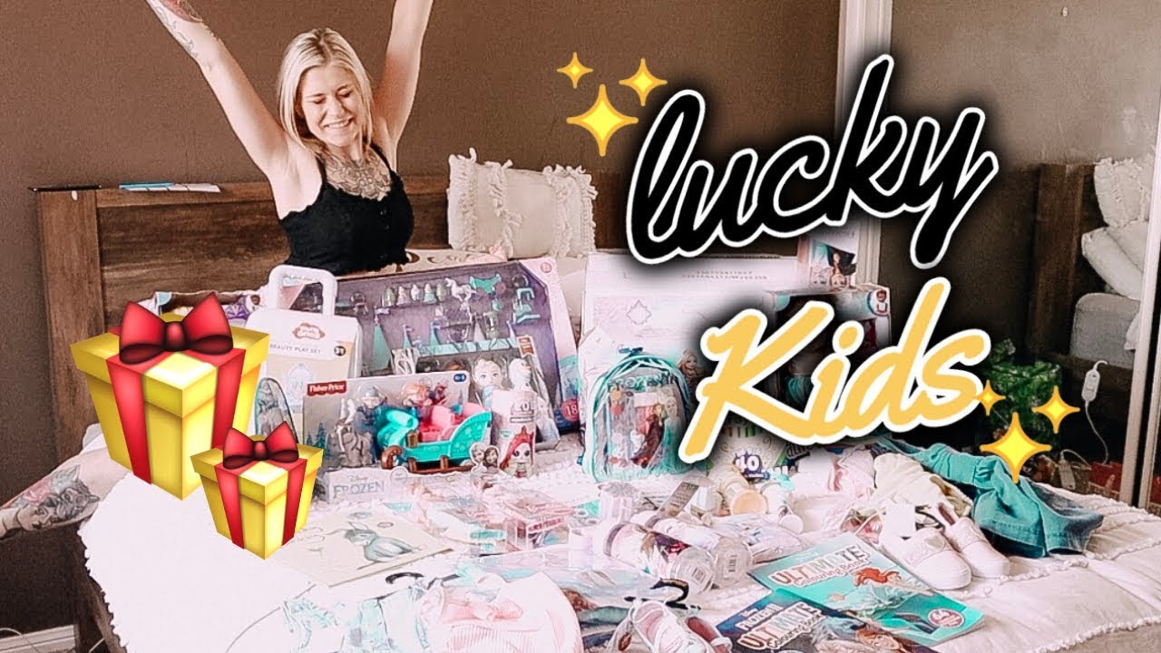 What I Got My Kids For Christmas 2019! Gift Ideas For Girls! - YouTube