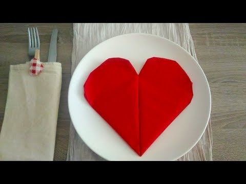 Come piegare un tovagliolo a forma di cuore -Heart-shaped napkin