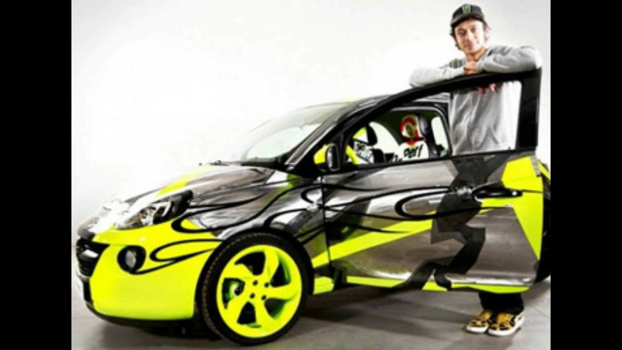 Valentino Rossi Promosikan Mobil Balap Terbarunya YouTube