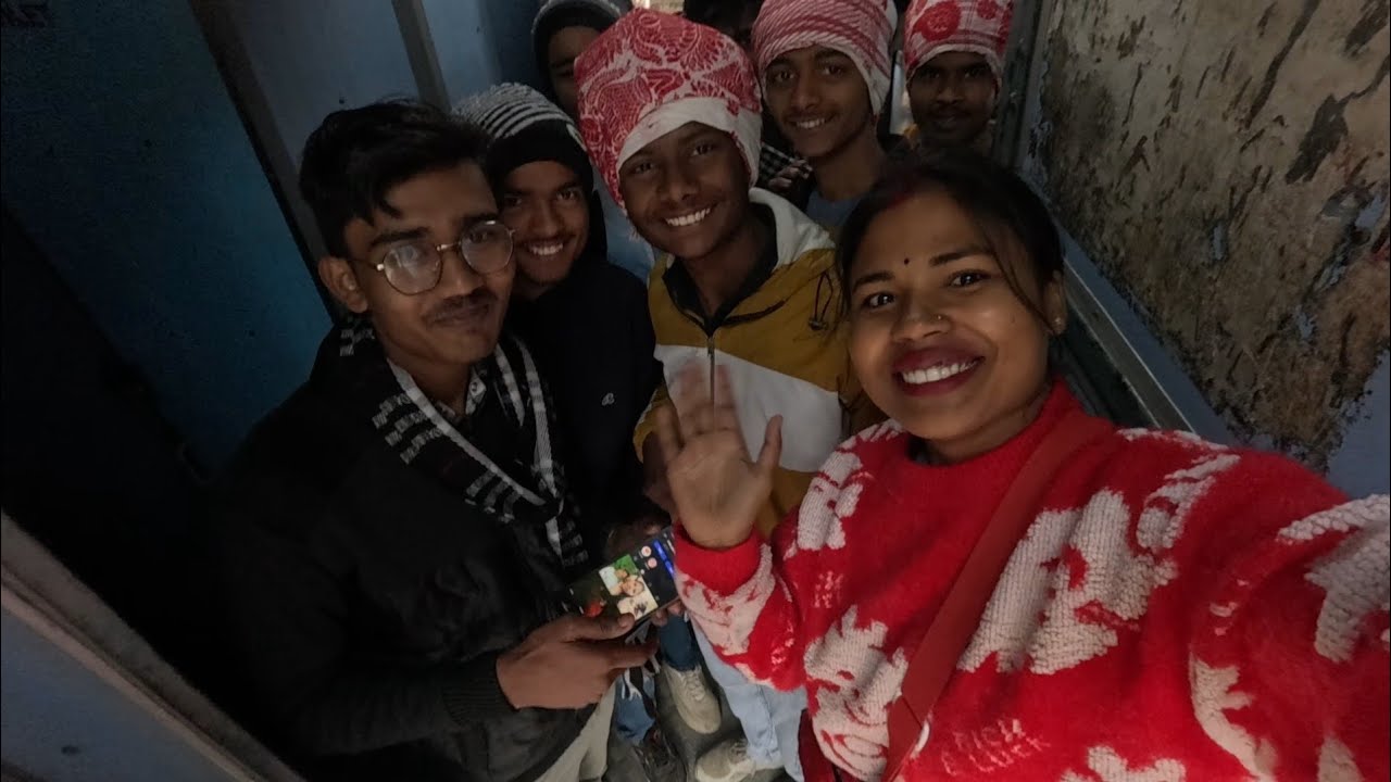 Train Me Lagi Beed 😱 Subscribe 