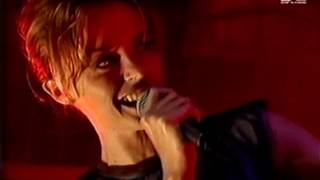 Kylie Minogue & Nick Cave - Where the Wild Roses Grow (Live MTV Most Wanted 1995)