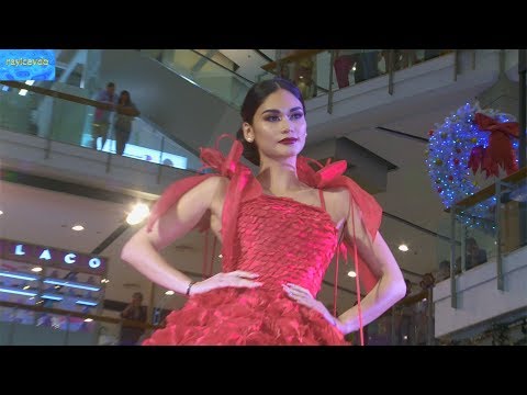 Thai Silk International Fashion Week 2018 Oliver Tolentino featuring Pia Alonzo Wurtzbach