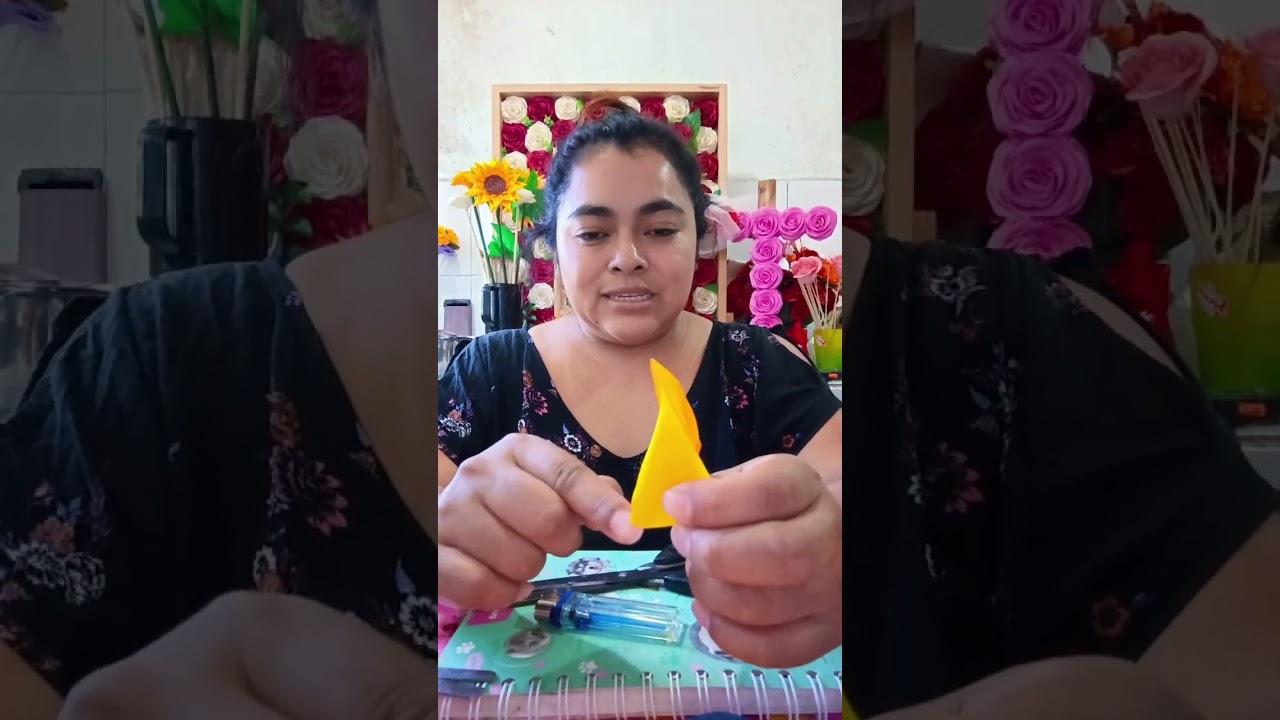 Girasol doble pétalo. #flores #manualidades #manualidades #elpersonajedelasemana #amor 