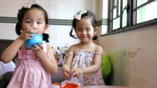 Aliza & Naomi 2016050502