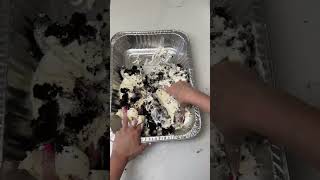 the right way to eat cupcakes  #oddlysatisfying #thebakefeed #bakedgoods #cake  #baking