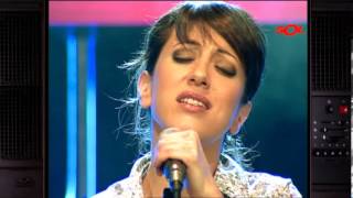 Nena Daconte "Pierdo el tiempo" (A Solas 2006)