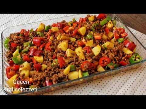 Entdecken Sie die cremigste Zucchini mit Hackfleisch. Ein einfaches Abendessen!| Schmackhaft.tv. 