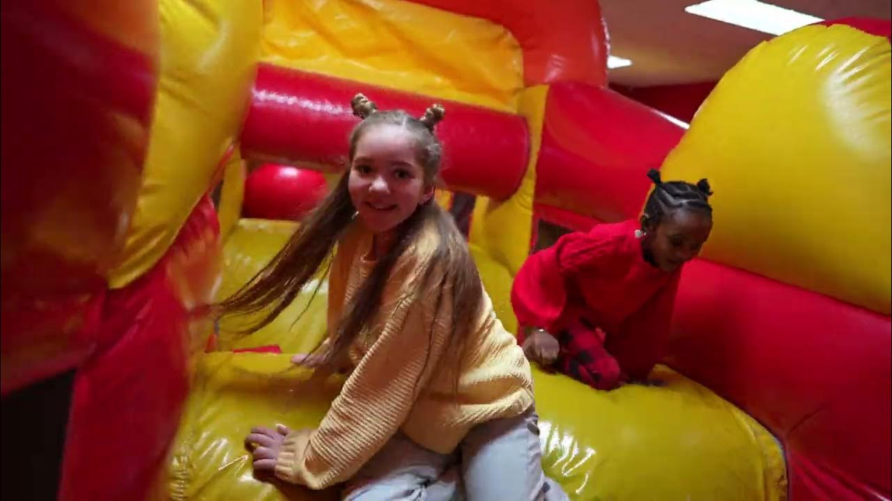 Laser Bounce Queens Attraction Overview YouTube